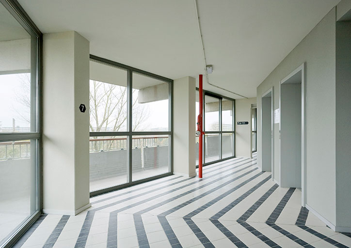 DeFlat-Kleiburg_NL-architects_XVW-architectuur_itsnicethat.jpg