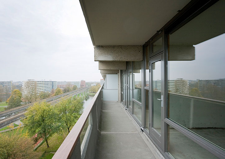 DeFlat-Kleiburg_NL-architects_XVW-architectuur_itsnicethat2.jpg