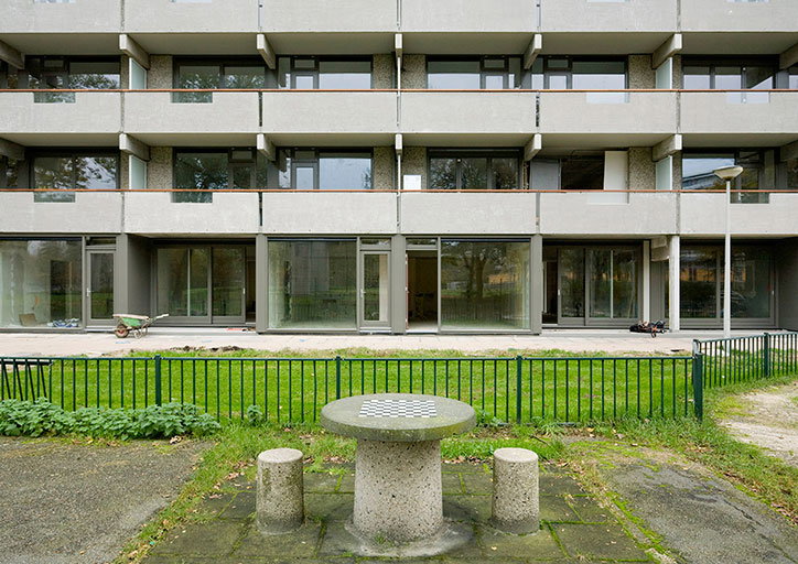 DeFlat-Kleiburg_NL-architects_XVW-architectuur_itsnicethat3.jpg