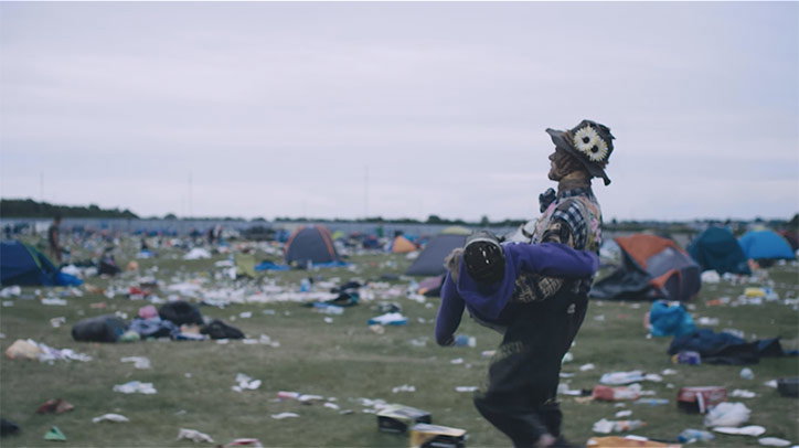 robot-and-scarecrow_kibwe-tavares_itsnicethat.jpg