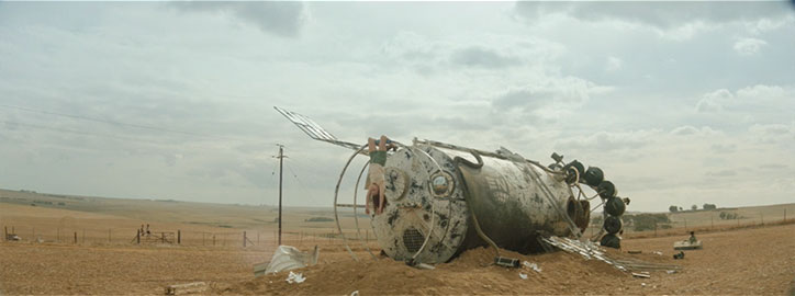 Arcade-Fire-Everything-Now-video-Sacred-Egg_itsnicethat10.jpg