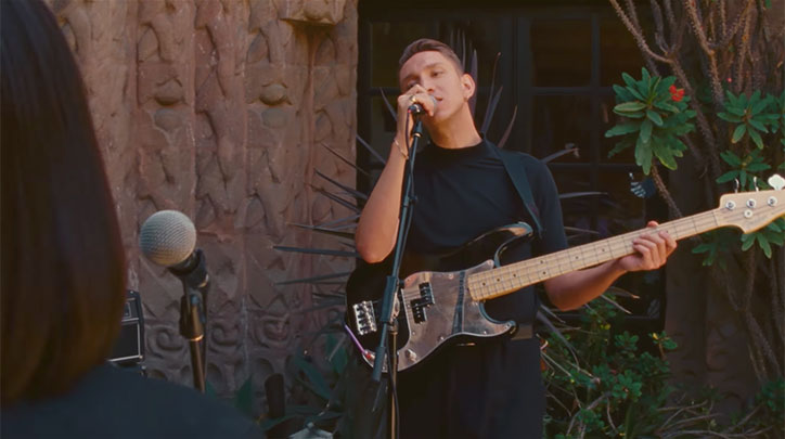 alasdair_mclellan_raf_simons_the_xx_I_dare_you_music_video4.jpg