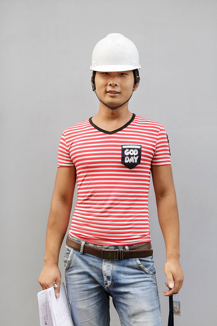 noah-sheldon-shanghai-tower-photography-itsnicethat-13.jpg
