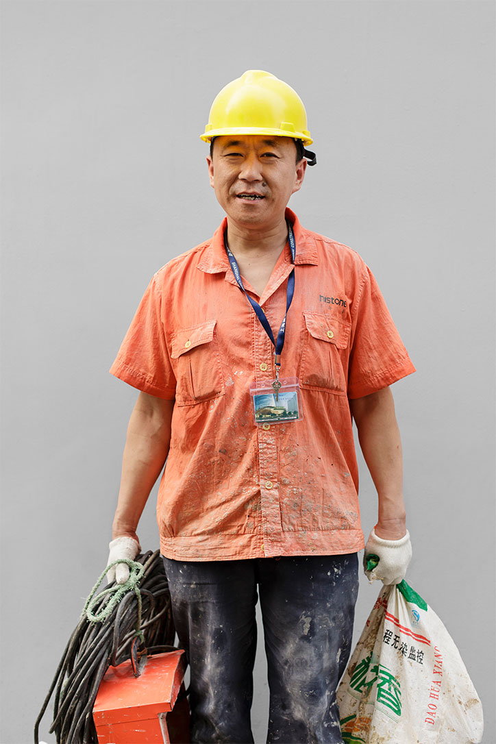 noah-sheldon-shanghai-tower-photography-itsnicethat-15.jpg