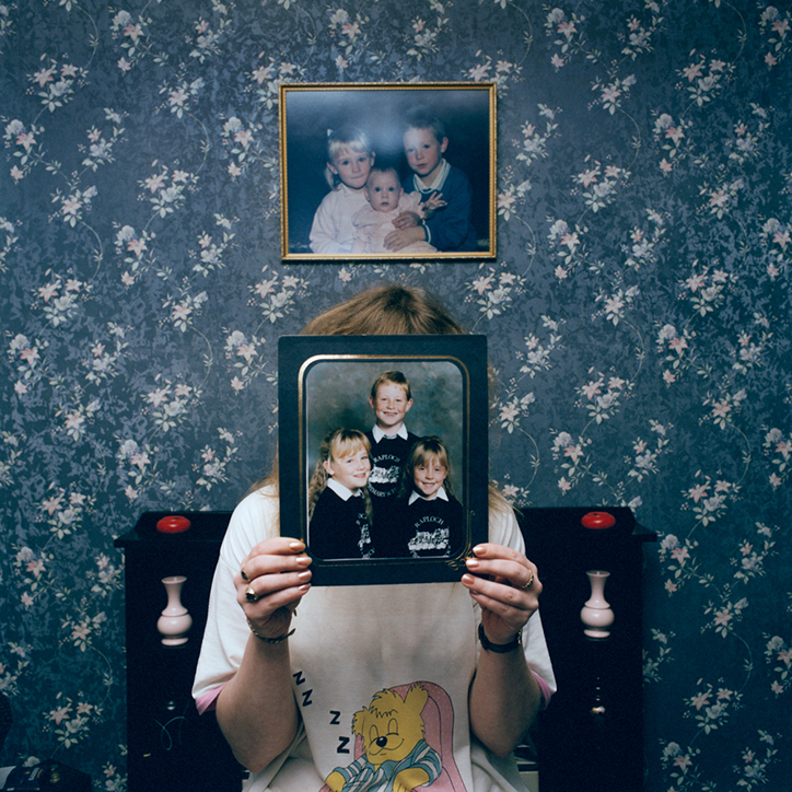 Margaret_Mitchell-family-photogaphy-itsnicethat-01.png