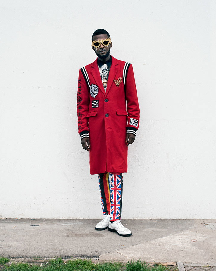 alice_mann_la_sape_photography_itsnicethat7.jpg