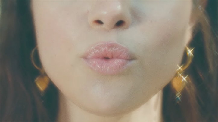 petra_collins_selena_gomez_fetish_video_itsnicethat4.jpg