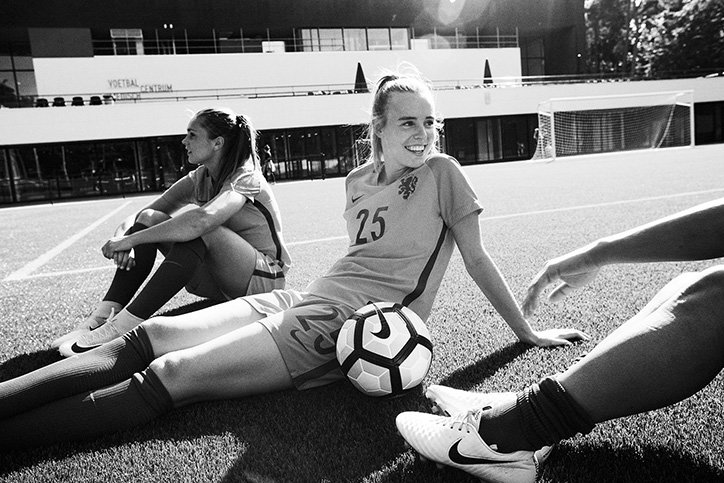 Jane_Stockdale_Dutch_Football_Nike_Photography_It's_Nice_That_7.jpg