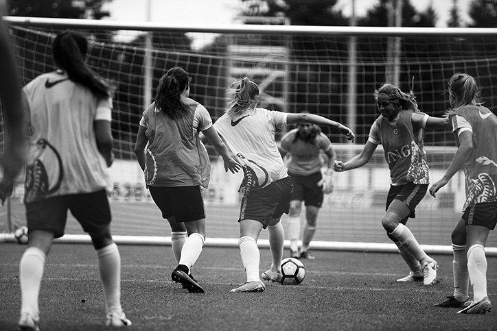 Jane_Stockdale_Dutch_Football_Nike_Photography_It's_Nice_That_9.jpg
