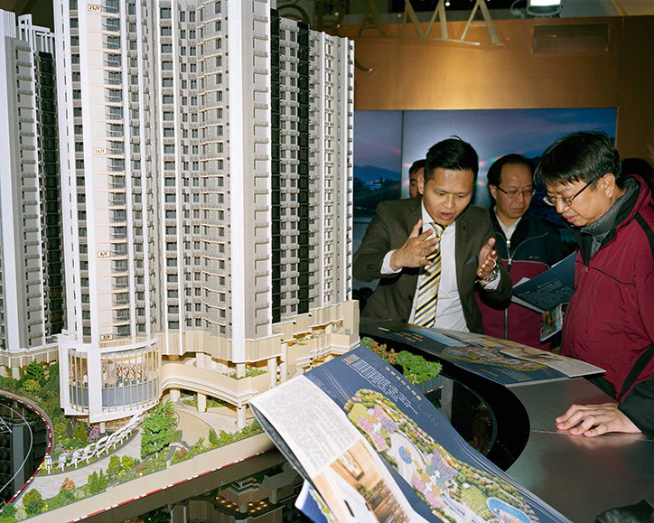 DerekMan-ClosetoHome-Photography-itsnicethat-05.jpg