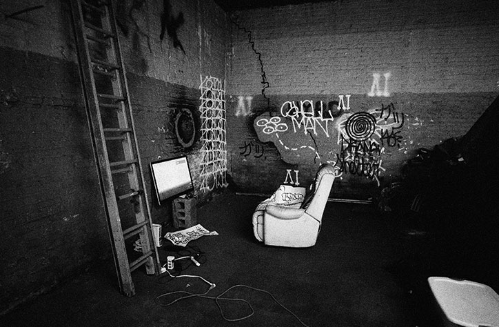 ari-marcopoulos-photography-itsnicethat-1.jpg