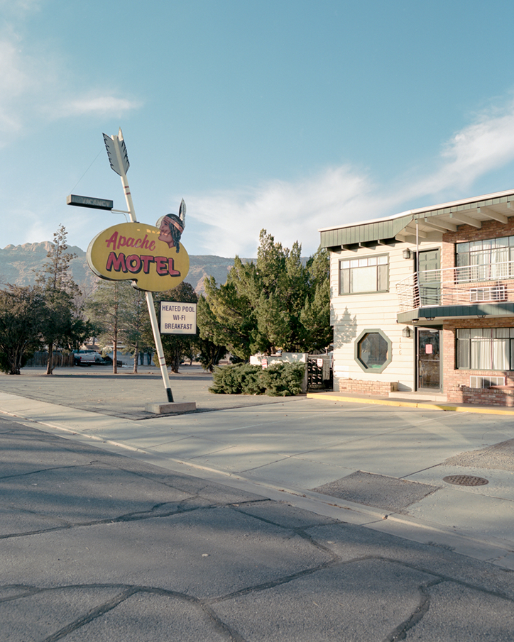 Scott-Sheffield-Frontiers-photography-itsnicethat-11.png