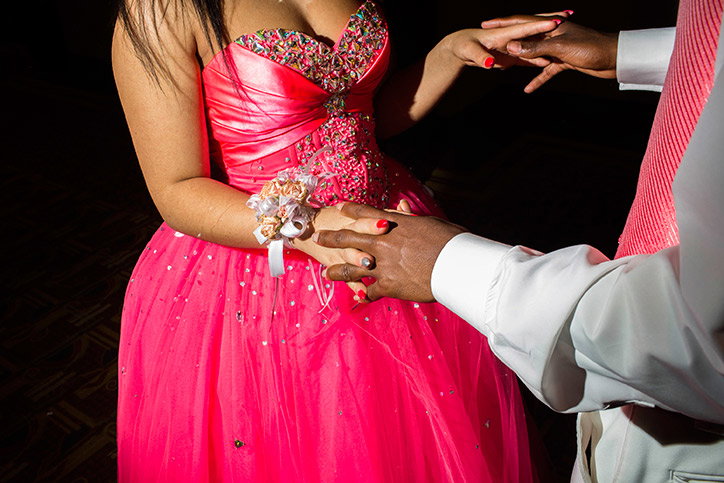 Landon-Nordeman-Prom-in-Flint-photography-itsnicethat-3.jpg