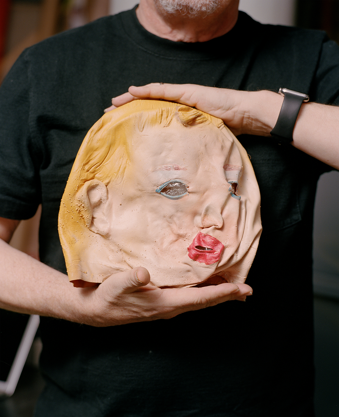 MarkMothersbaugh-MollyMatalon-Art-itsnicethat-04.png