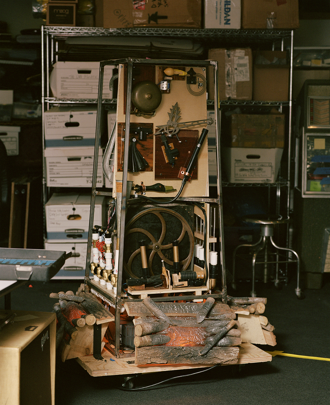 MarkMothersbaugh-MollyMatalon-Art-itsnicethat-10.png