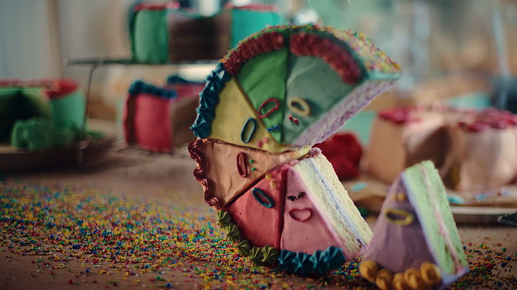Parabella_4Creative_Blinkink_Great_British_Bake_Off_trailer_itsnicethat20publication-itsnicethat-advertising.jpg