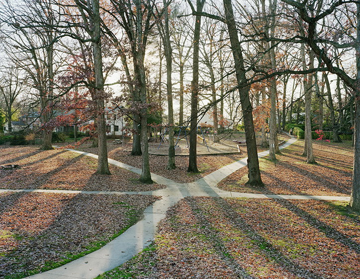 JasonReblando-NewDealUtopias-Photography-itsnicethat-05.jpg