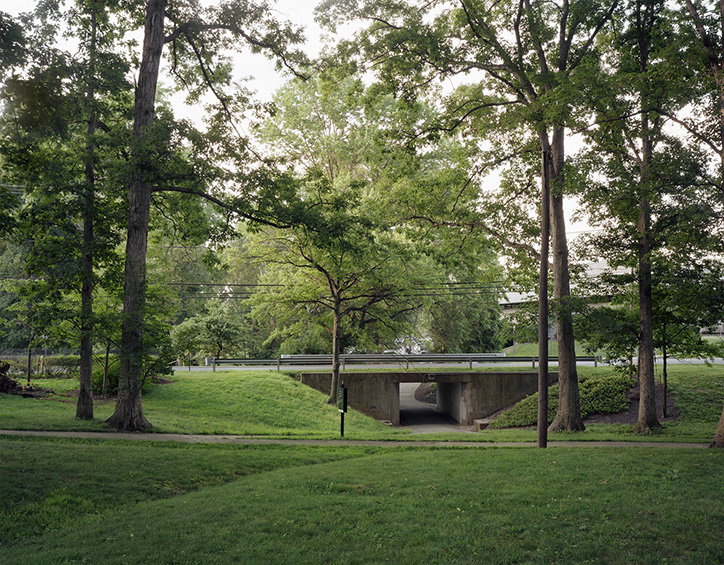 JasonReblando-NewDealUtopias-Photography-itsnicethat-08.jpg