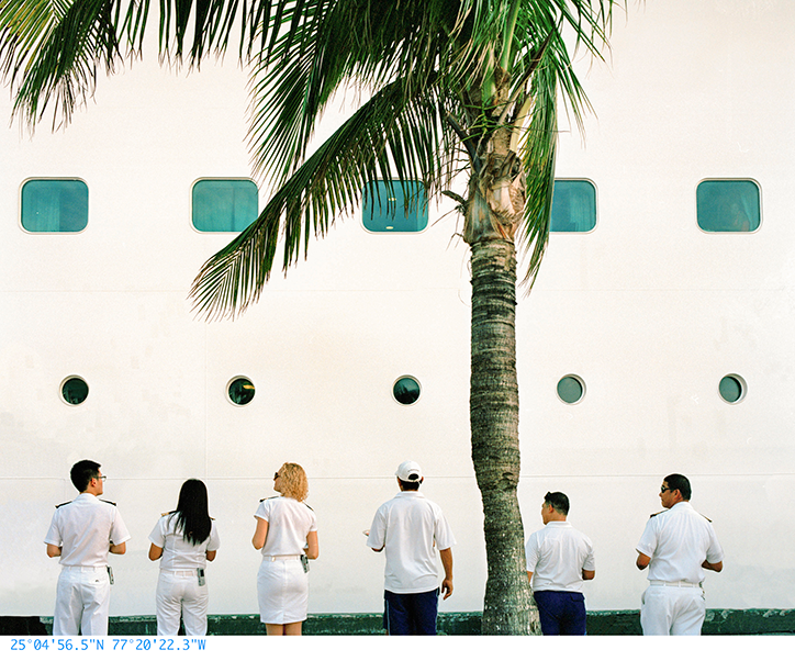 Anna-Beee-At-Sea-photography-itsnicethat-10.png