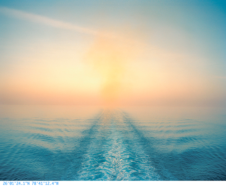 Anna-Beee-At-Sea-photography-itsnicethat-22.png
