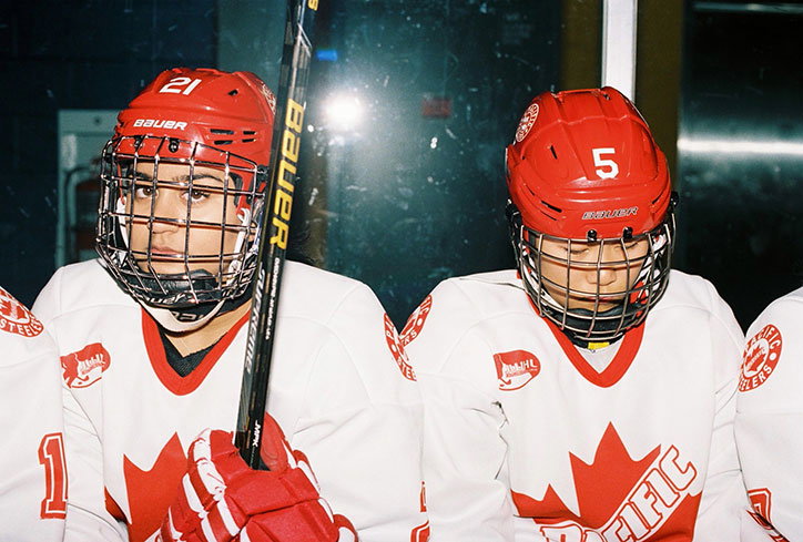 alana-paterson-womens-ice-hockey-photography-itsnicethat-3.jpg