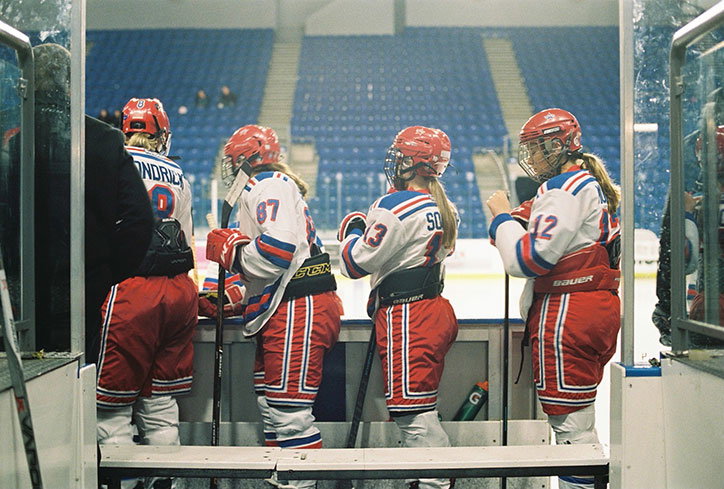 alana-paterson-womens-ice-hockey-photography-itsnicethat-5.jpg
