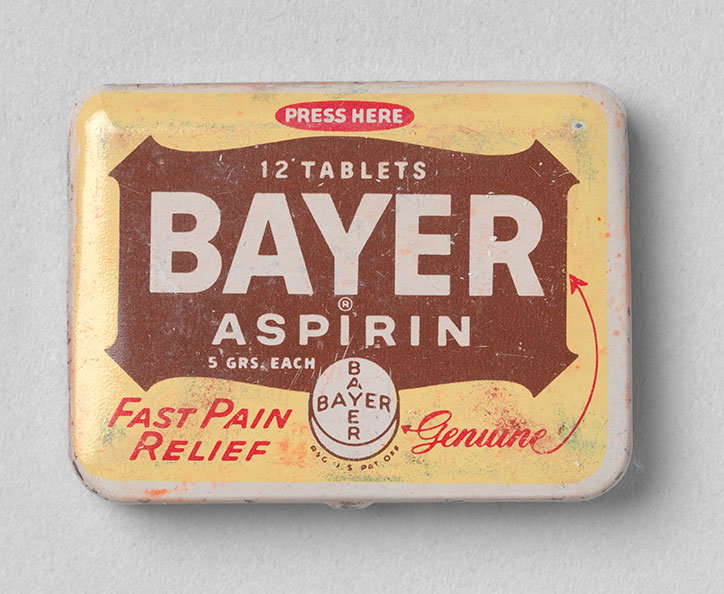 Can-Graphic-Design-Save-Your-Life-Wellcome-Trust-itsnicethat-Bayer-Aspirin-'Genuine'-Fast-Pain-Relief-Tin.-The-Bayer-Company_-Glenbrook-Laboratories_-Div.-of-Sterling-Drug-Inc._-New-York_-USA.jpg