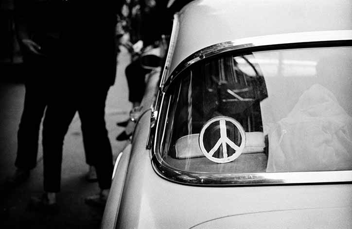 JimMarshall-Peace-Publishing-itsnicethat-06.jpg