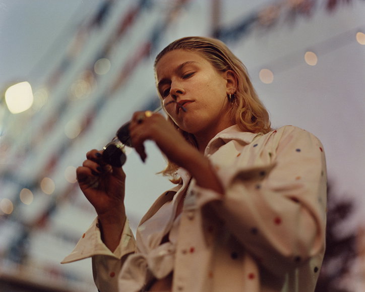 VinnaLaudico-NearStranger-Photography-itsnicethat-01.jpg