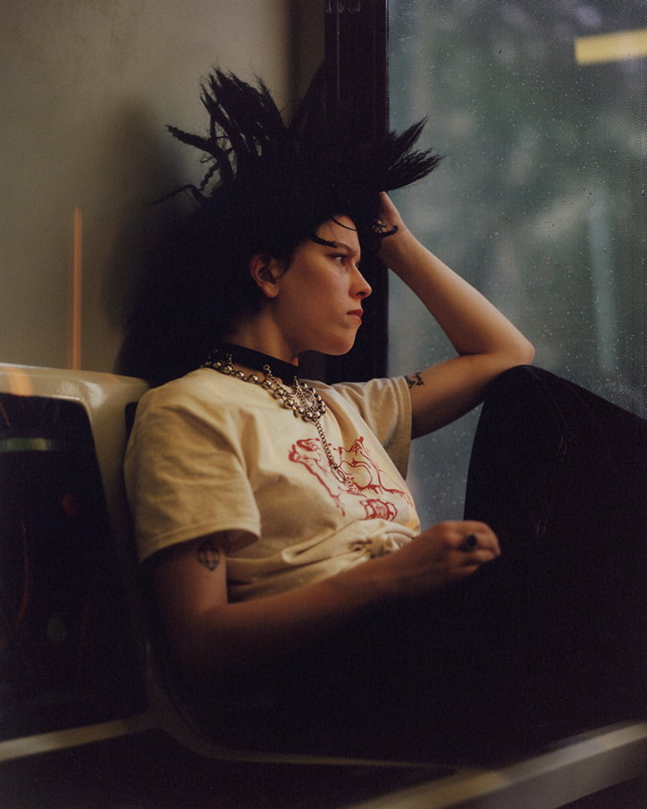 VinnaLaudico-NearStranger-Photography-itsnicethat-02.jpg