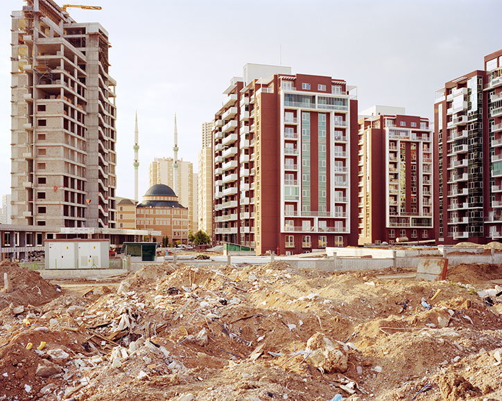 Behrendt-GreetingsFromTurkey-photography-itsnicethat-6.jpg