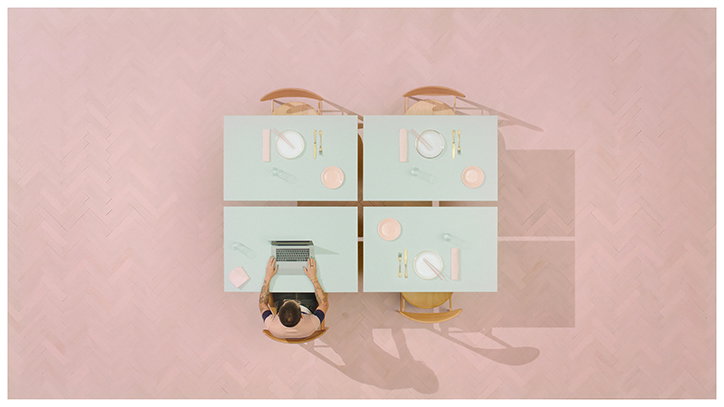 ManVsMachine-Squarespace-Film-itsnicethat-06.jpg