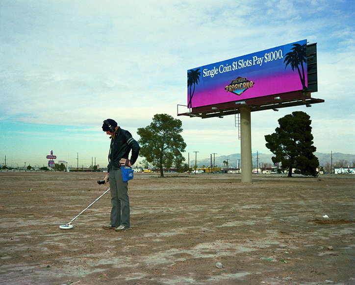 JayWolke-gambling-photography-itsnicethat-1.jpg