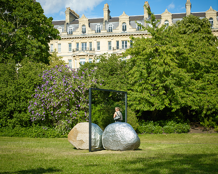 Frieze-Sculpture-Alicja-Kwade-art-itsnicethat-2.png