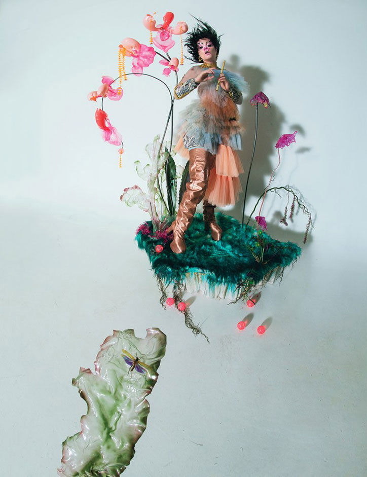 Tim-Walker-Bjork-W-Mag-publication-photography-itsnicethat-3.jpg