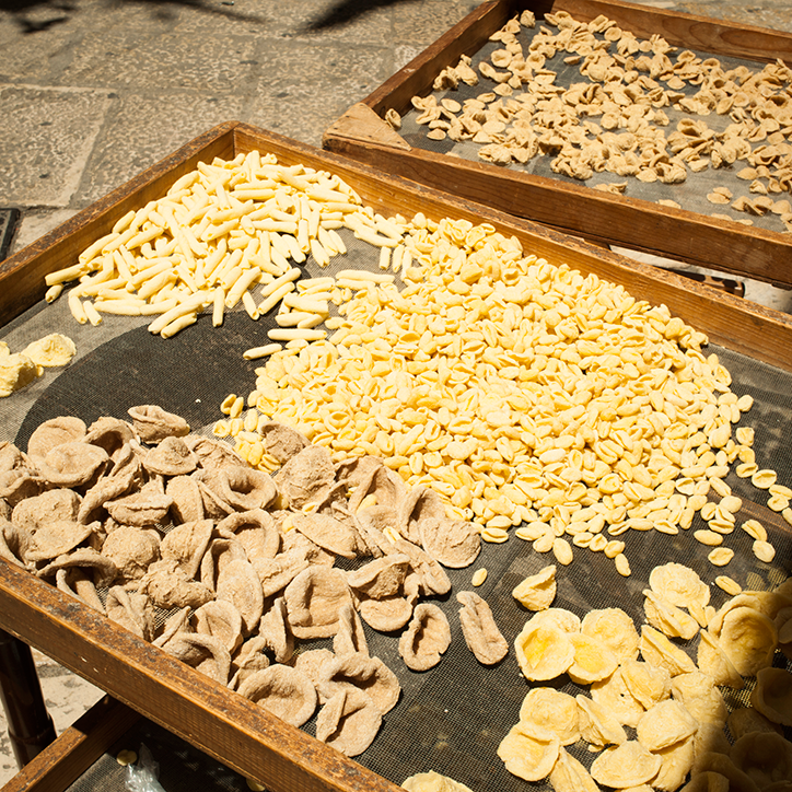 Brian-Finke-Saveur-Pasta-photography-itsnicethat-4.png