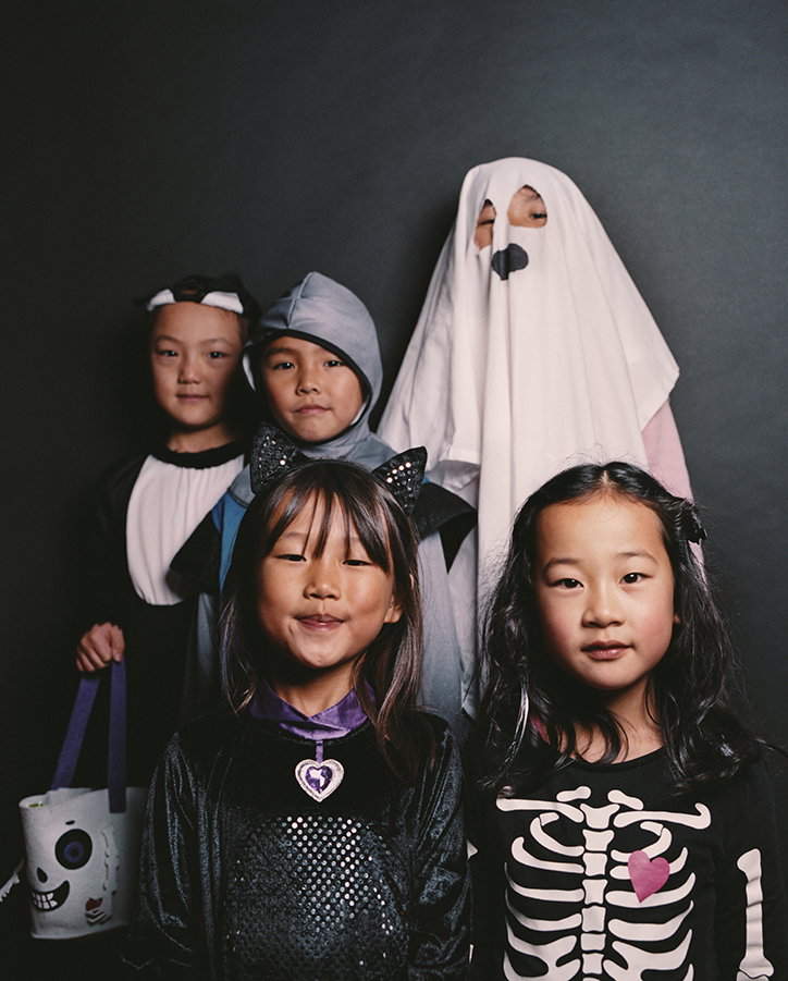 HollieFernando-Halloween-Photography-itsnicethat-04.jpg
