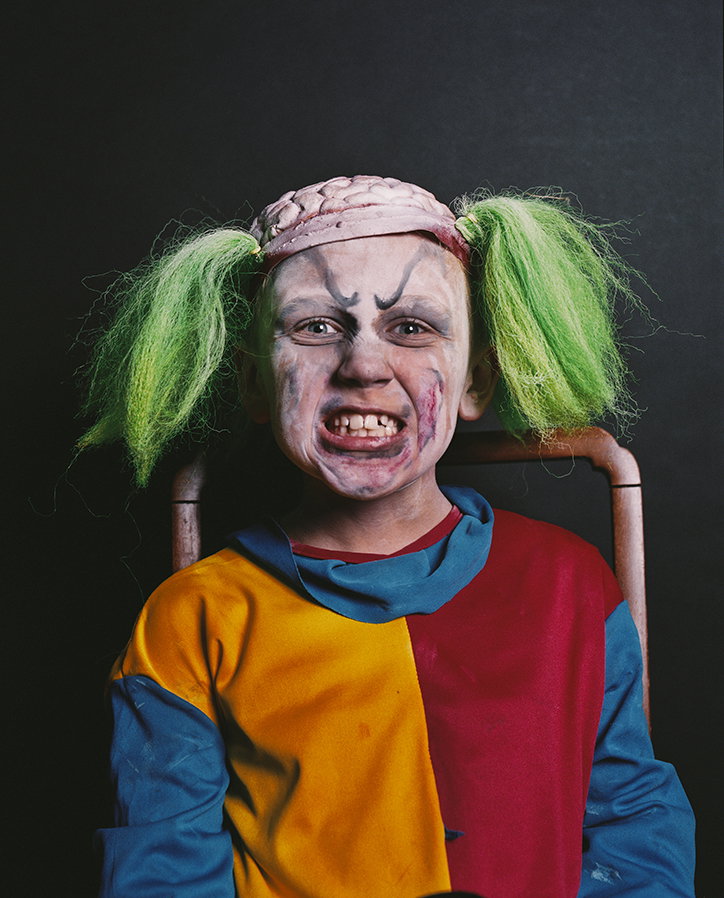 HollieFernando-Halloween-Photography-itsnicethat-09.jpg