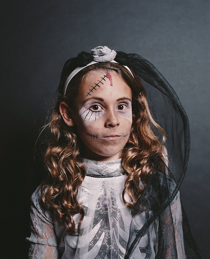 HollieFernando-Halloween-Photography-itsnicethat-10.jpg