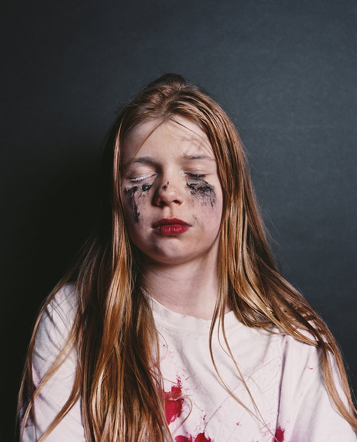 HollieFernando-Halloween-Photography-itsnicethat-12.jpg