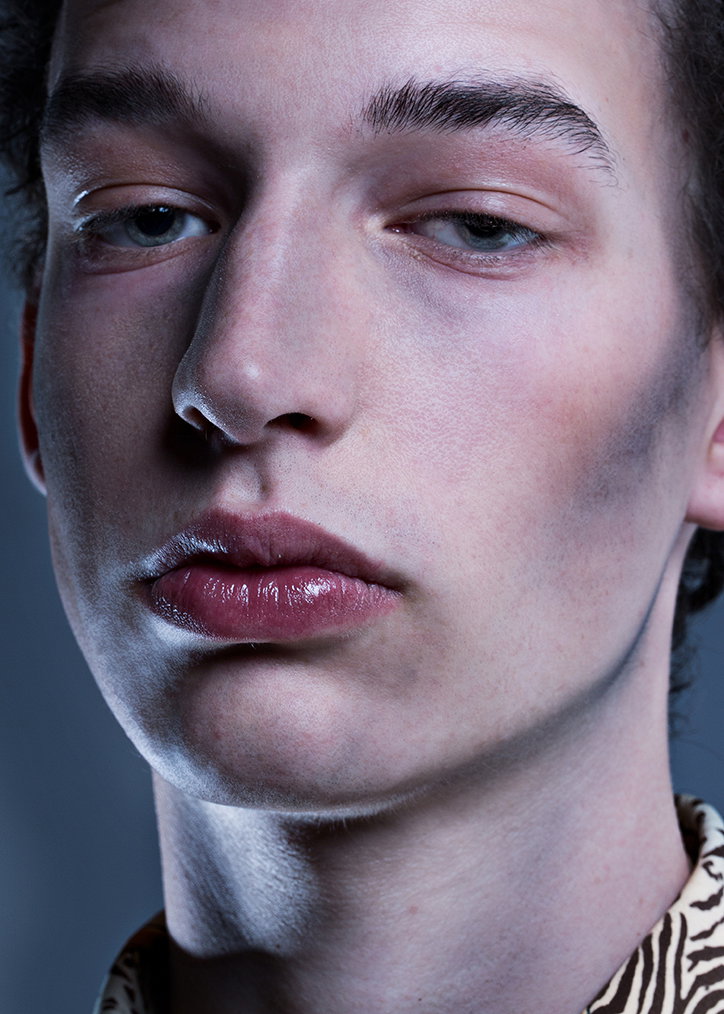 novembre-ecal-publication-itsnicethat-4.jpg
