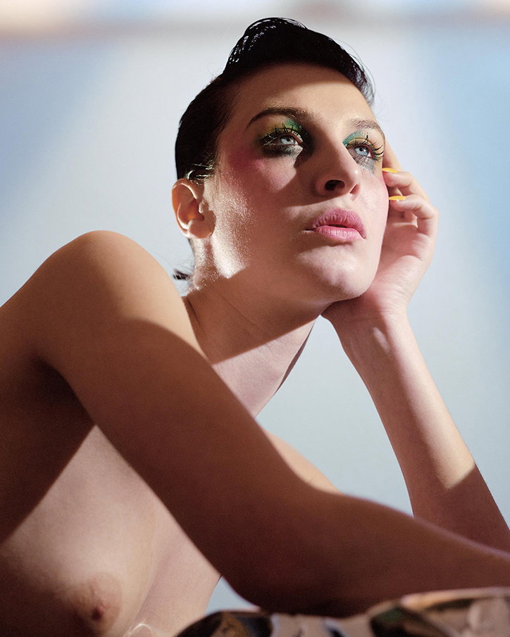 CalypsoMahieu-Promenade-LaPiscine-itsnicethat-06.jpg