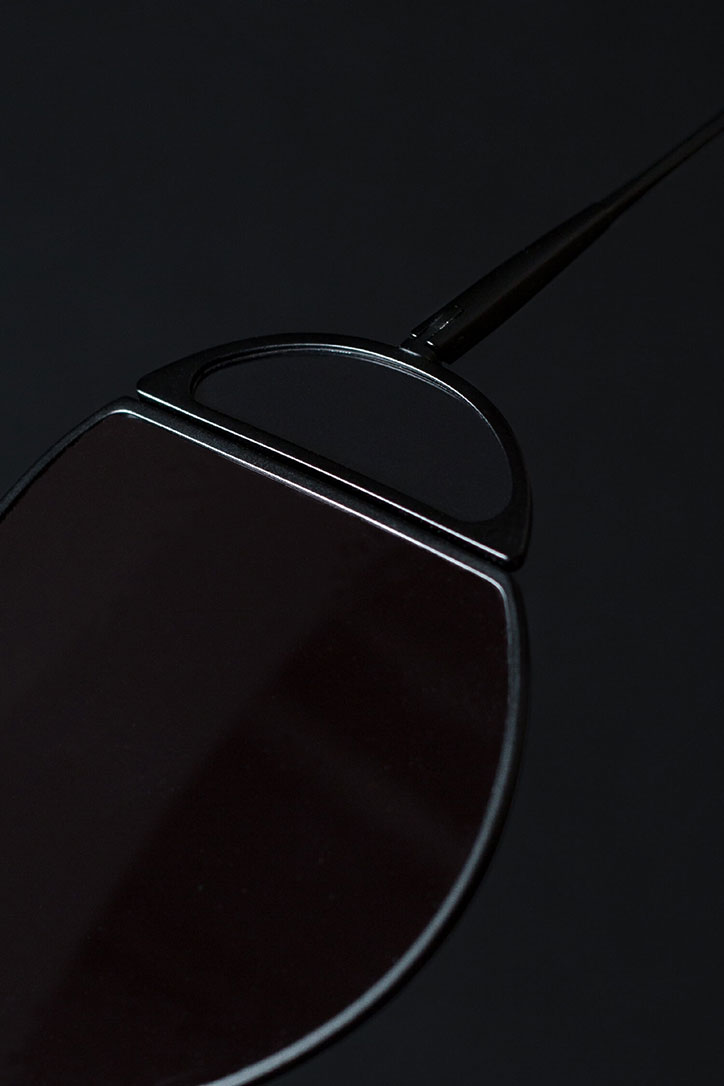 milton-glaser-sunglasses-classic-specs-foldo-boldo-product-design-itsnicethat-8.jpg