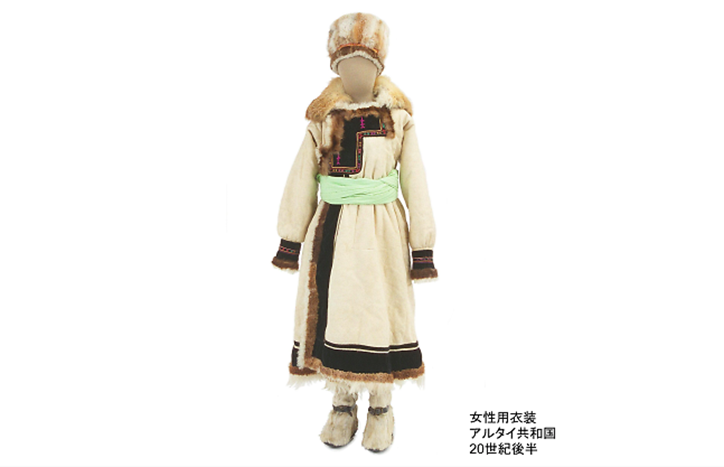 Ideas_from_Traditional_Clothing_to_Manage_Cold_Seasons_Diary_Its_Nice_That.png