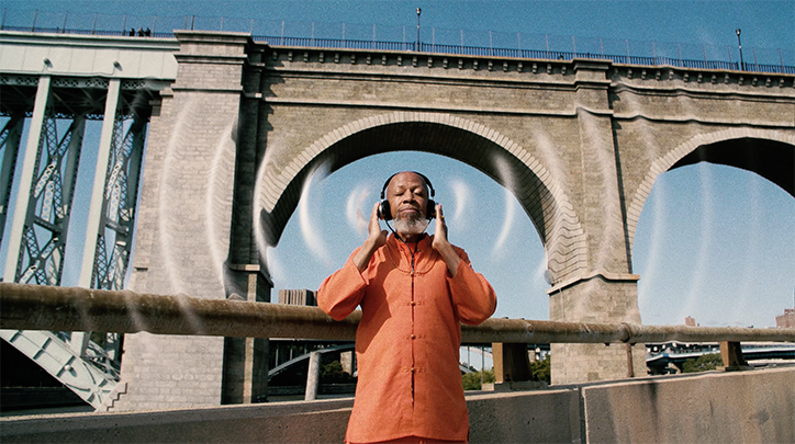 Laraaji-Film-JakeandOliver-itsnicethat-05.png