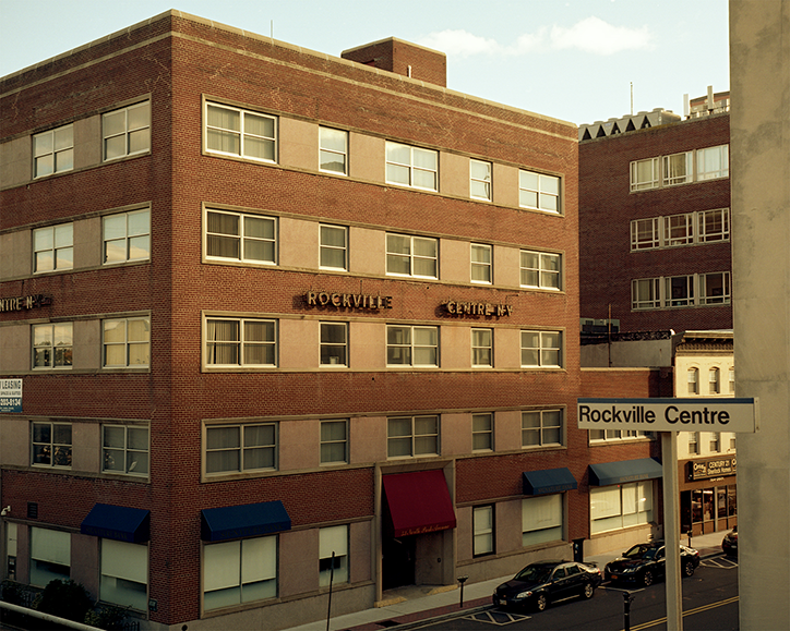 Christian-Rodriguez-Leo-photography-itsnicethat-14.png