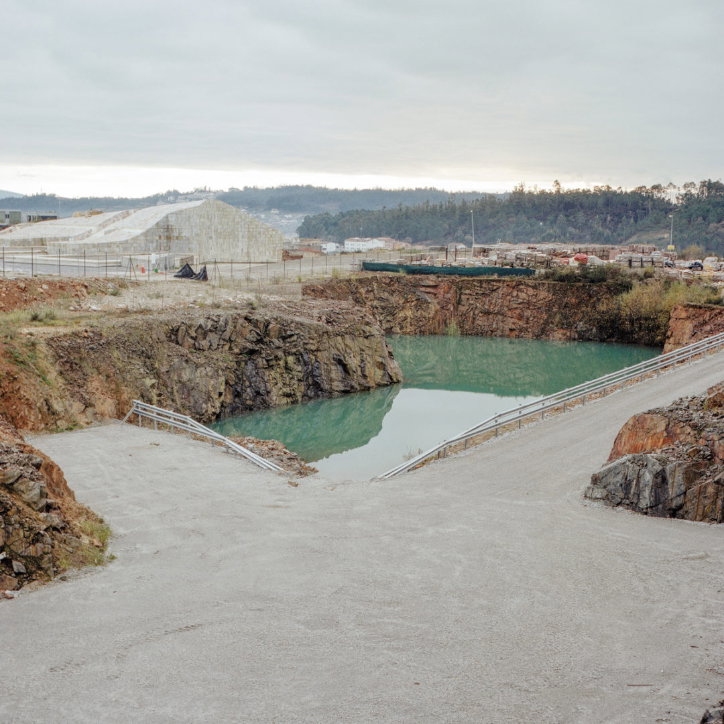 dani-pujalte-photography-itsnicethat-7.jpg
