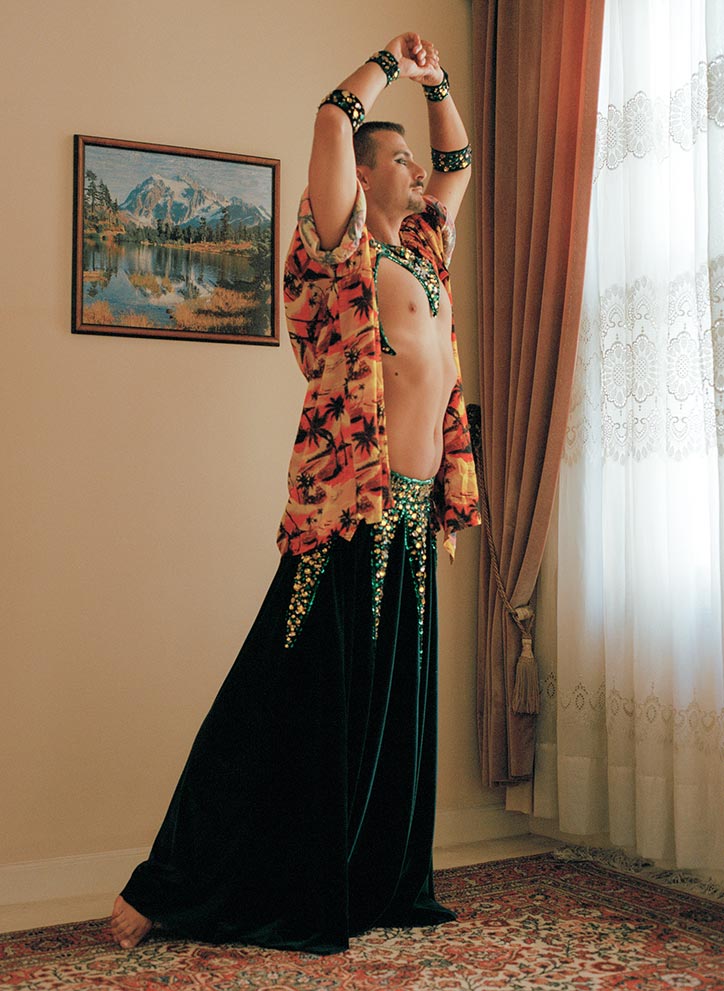 olgacbozalp-zenne-photography-itsnicethat4.jpg