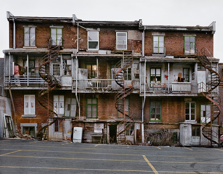 Wayne-Sorce-Spiral-Fire-Escape_-Chicago_-1975-itsnicethat-4.png