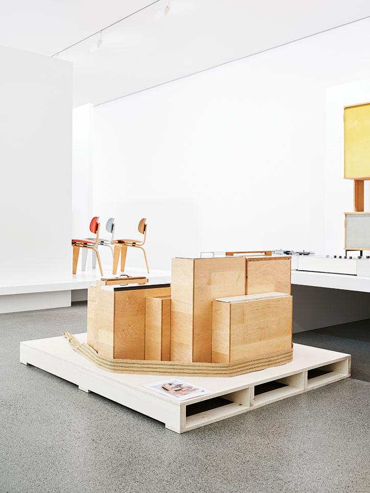Hella-Jongerius-photography-itsnicethat-Disegno_NeueSammlung_Munich_036b.jpg